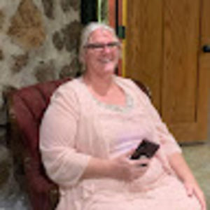 Meet your Posher, Joni